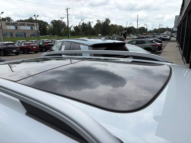 Used 2018 MINI Cooper Countryman S FWD image 4