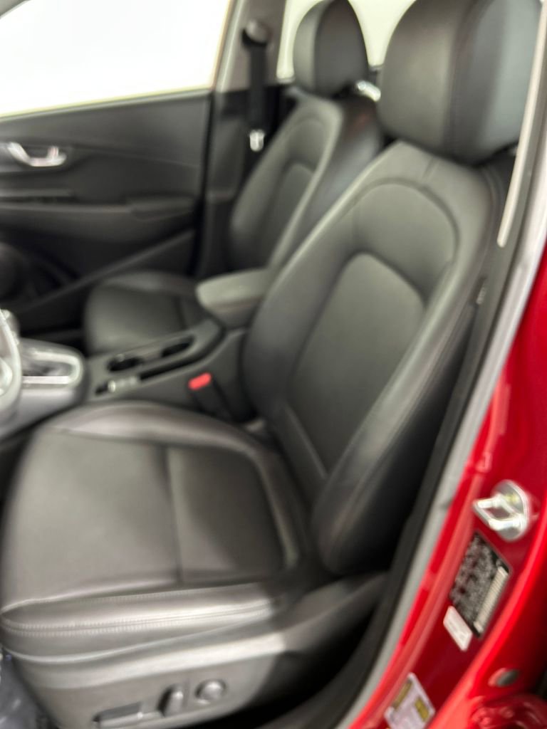 Certified 2022 Hyundai Kona Limited image 12