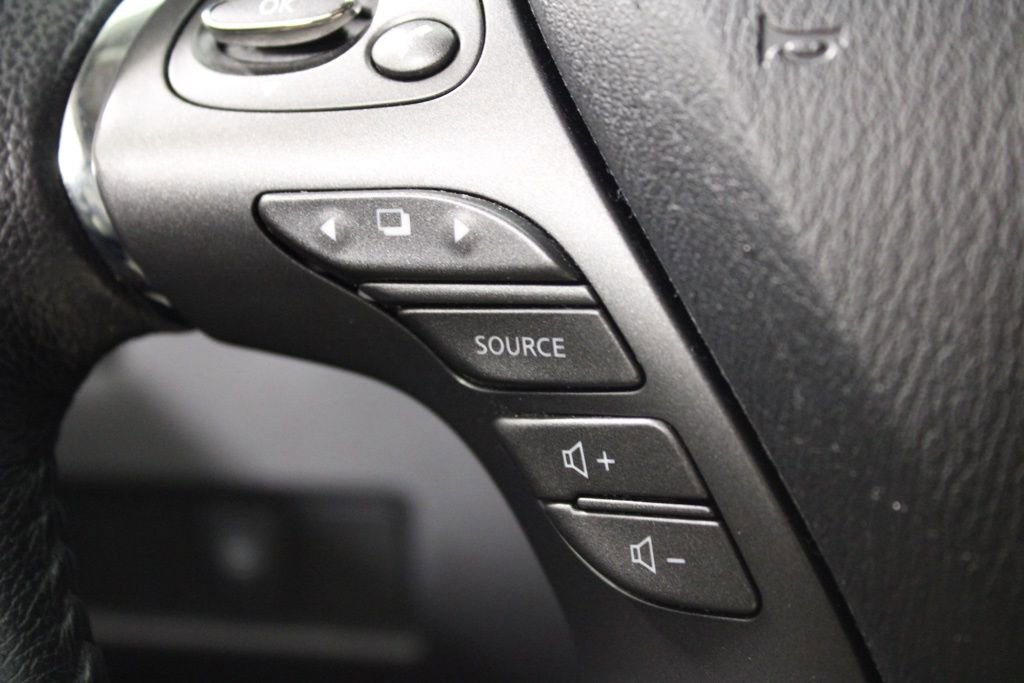 Used 2020 Nissan Murano SV w/ Cargo Package image 22