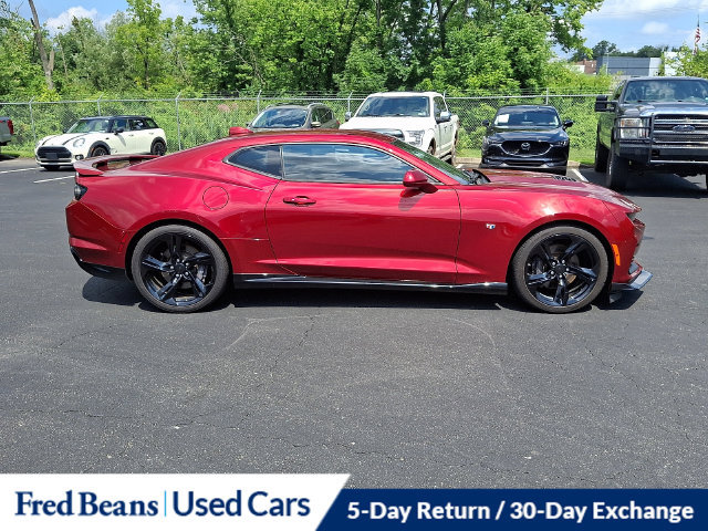 Used 2022 Chevrolet Camaro SS RWD image 17