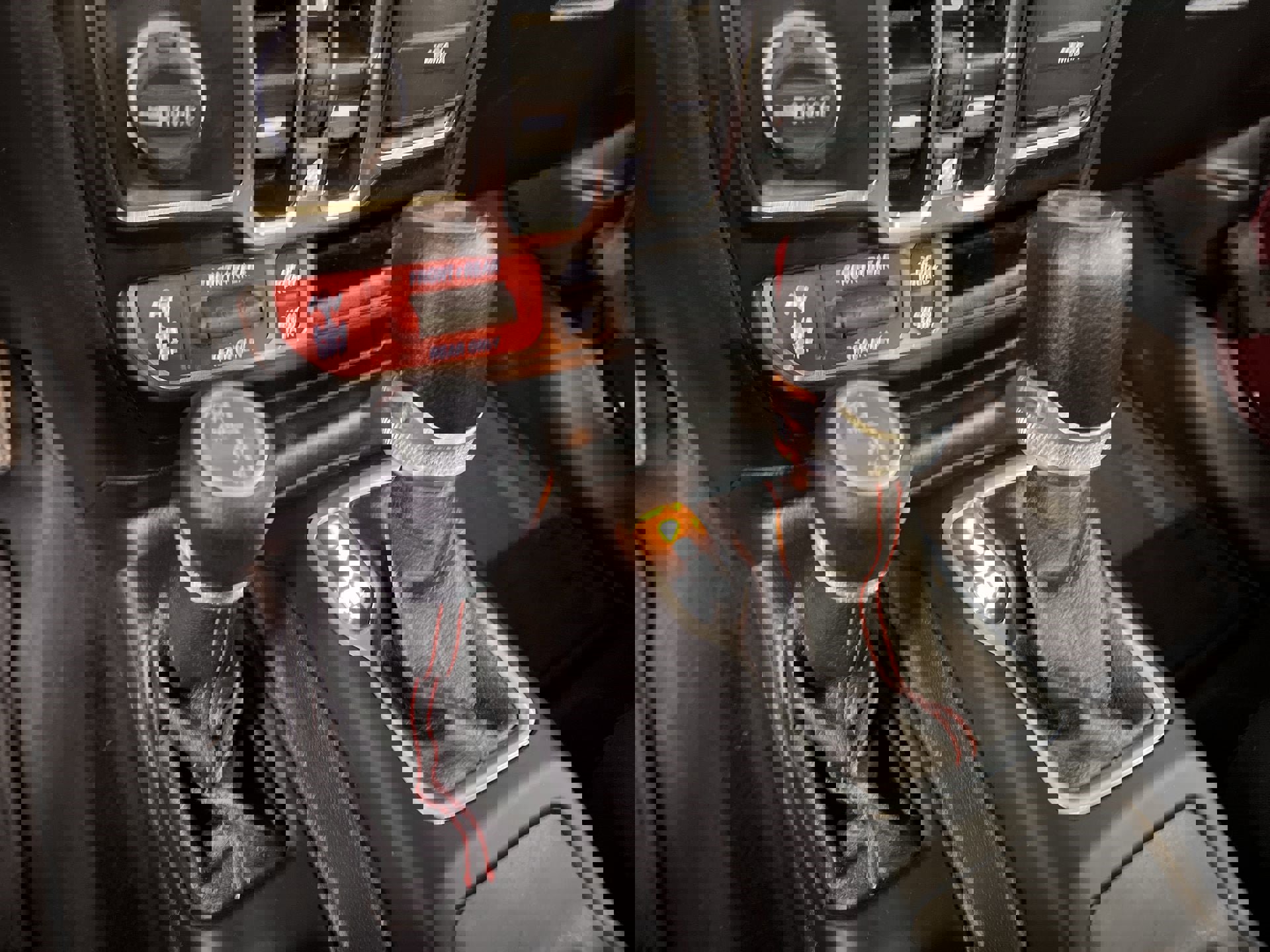 Used 2022 Jeep Wrangler Unlimited Rubicon w/ Cold Weather Group image 51