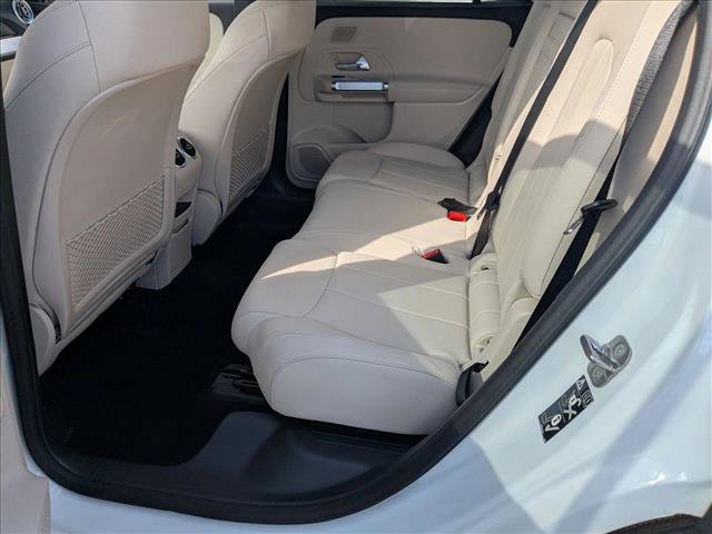Used 2025 Mercedes-Benz GLB 250 image 14