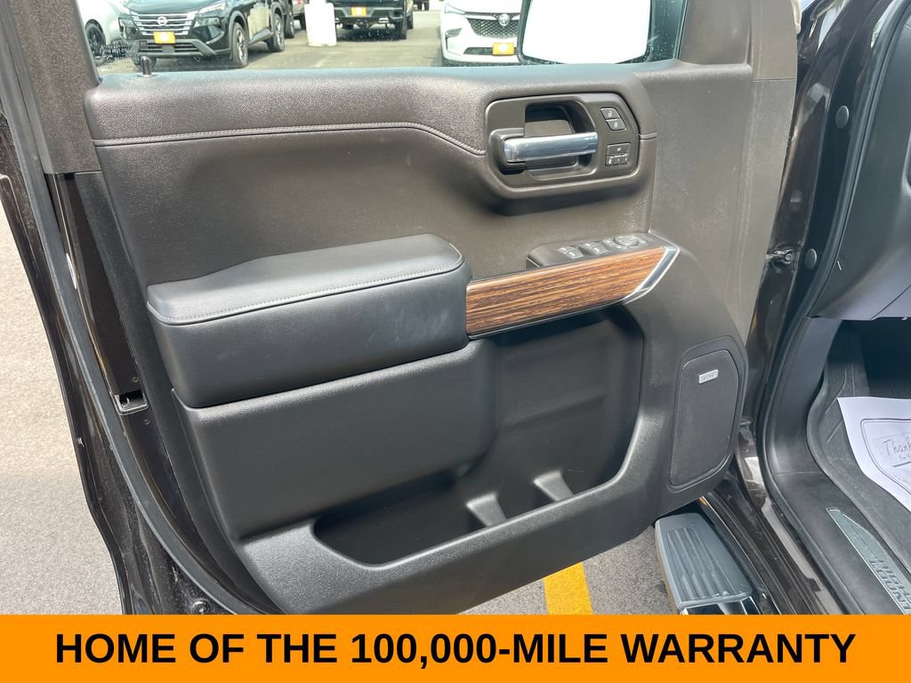 Used 2020 Chevrolet Silverado 1500 High Country w/ Technology Package AWD/4WD image 11