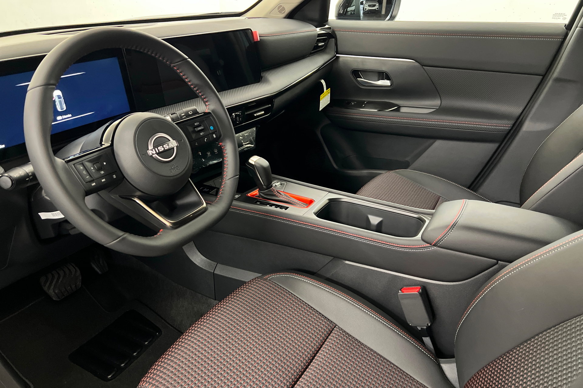 New 2026 Nissan Kicks SR image 15