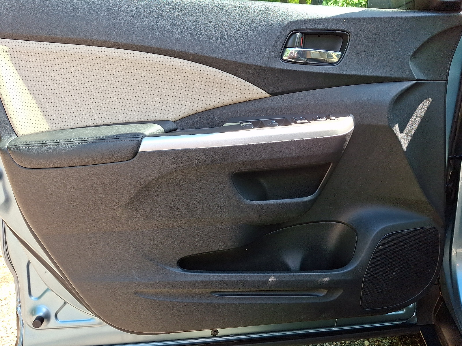 Used 2015 Honda CR-V EX-L image 12