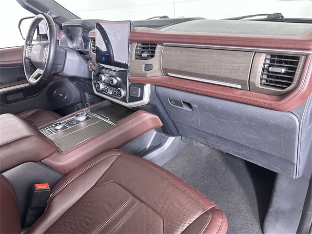 Used 2024 Ford Expedition Limited image 30