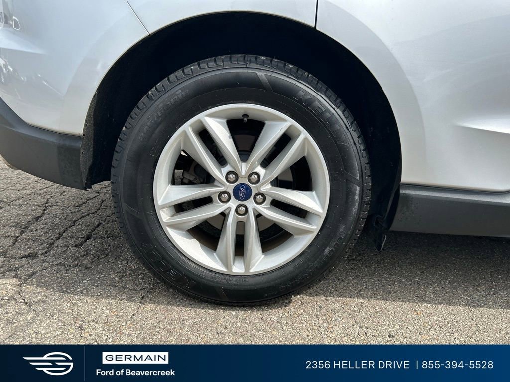 Used 2017 Ford Edge SEL w/ Equipment Group 201A FWD image 10