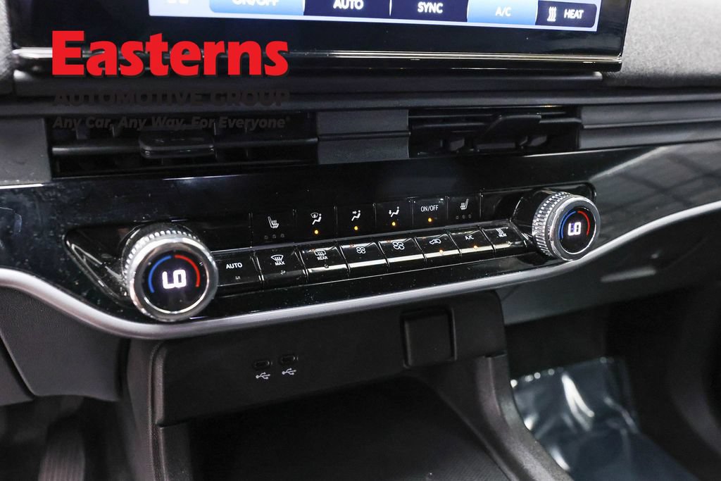 Used 2024 Honda Prologue EX image 19