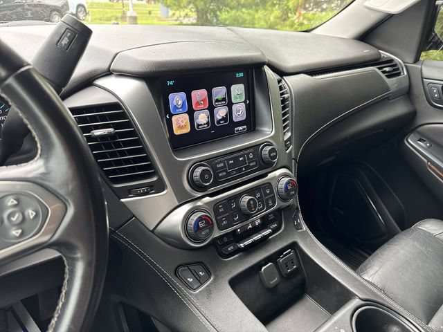 Used 2019 Chevrolet Suburban LT RWD image 22