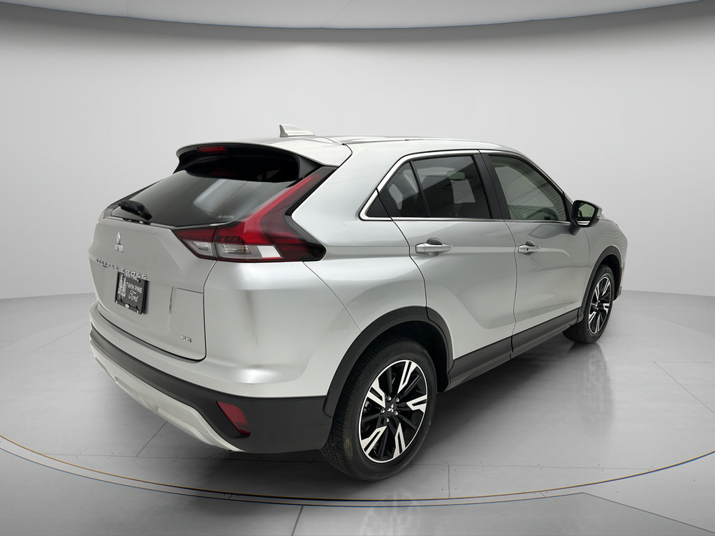Used 2025 Mitsubishi Eclipse Cross SE AWD/4WD image 5