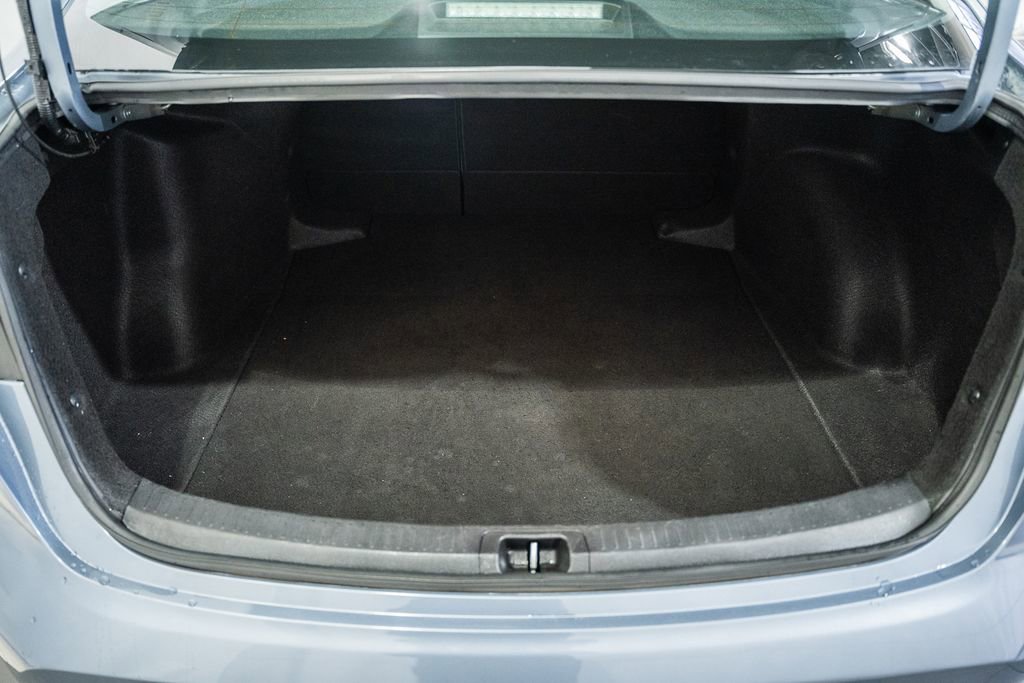 Used 2024 Toyota Corolla LE image 8