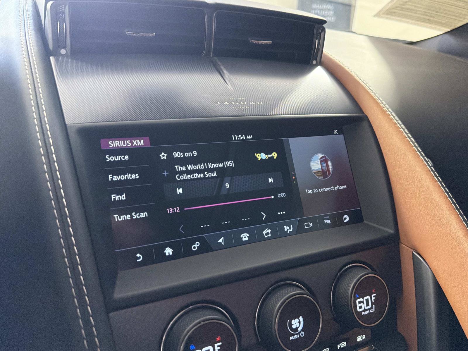 Certified 2023 Jaguar F-TYPE R-Dynamic AWD/4WD image 16