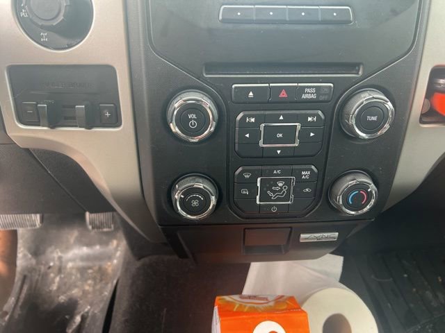 Used 2013 Ford F150 XLT w/ Luxury Equipment Group image 12