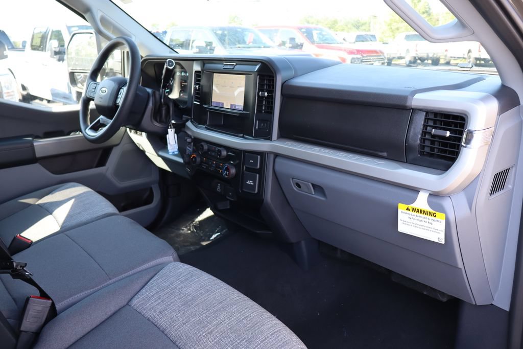 New 2026 Ford F350 XLT w/ FX4 Off-Road Package AWD/4WD image 34