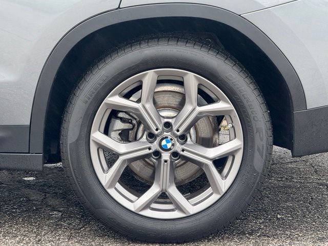 Certified 2024 BMW X3 xDrive30i w/ Premium Package AWD/4WD image 4