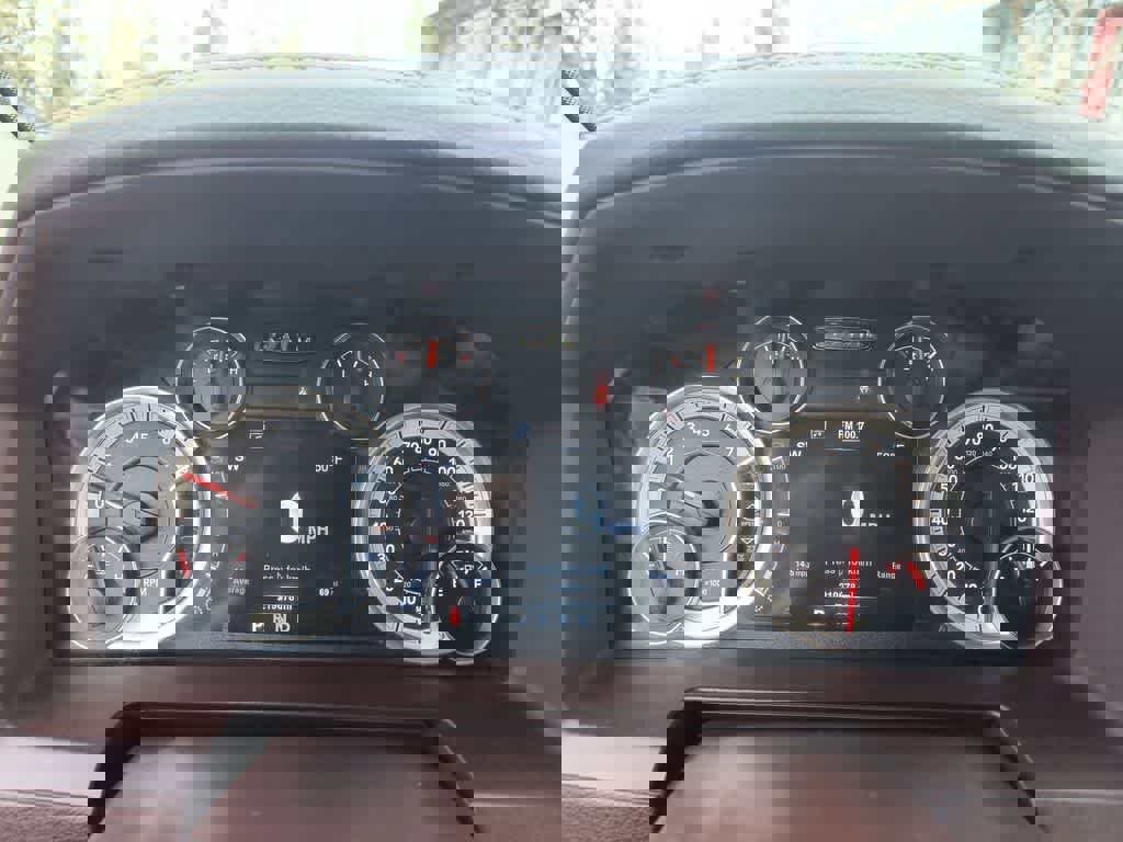 Used 2015 RAM 1500 Laramie image 15