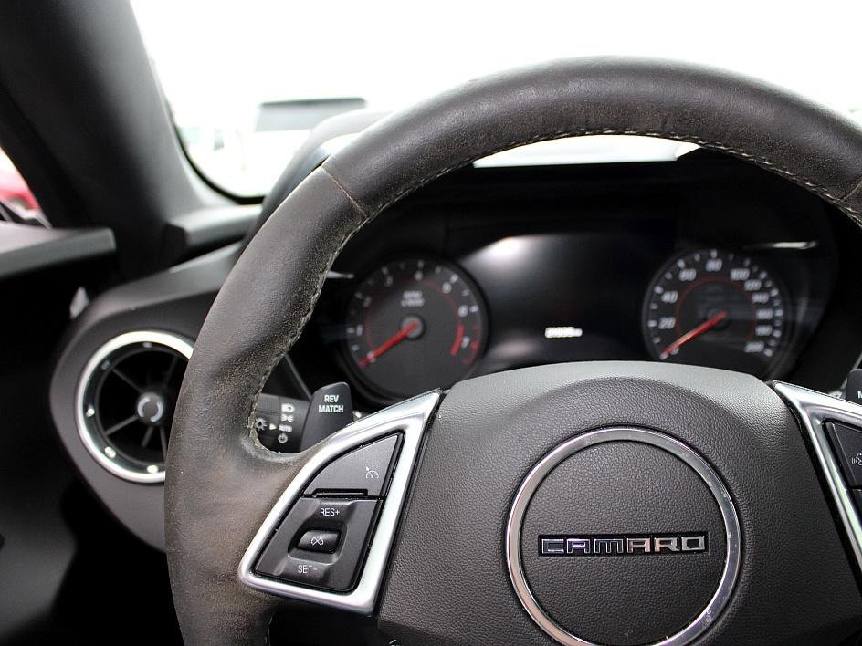 Used 2019 Chevrolet Camaro SS image 26