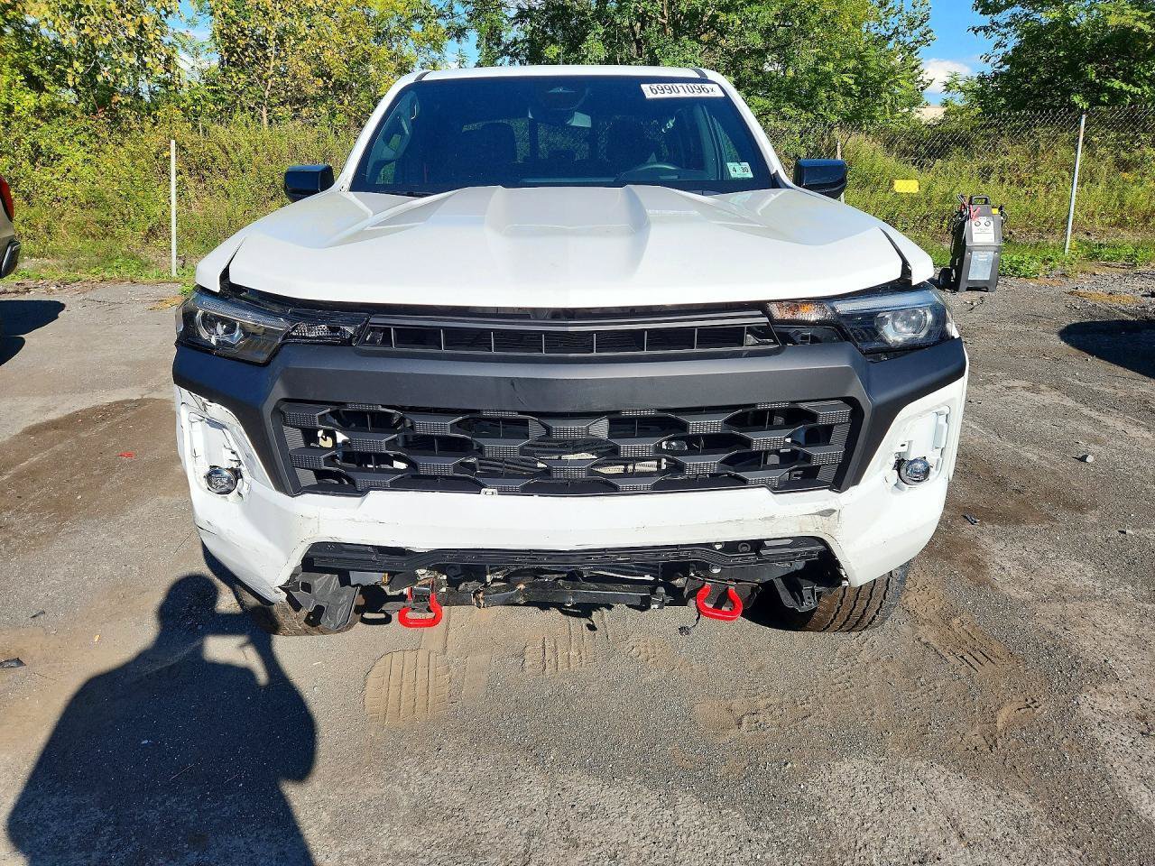 Used 2024 Chevrolet Colorado Z71 w/ Advanced Trailering Package AWD/4WD image 2