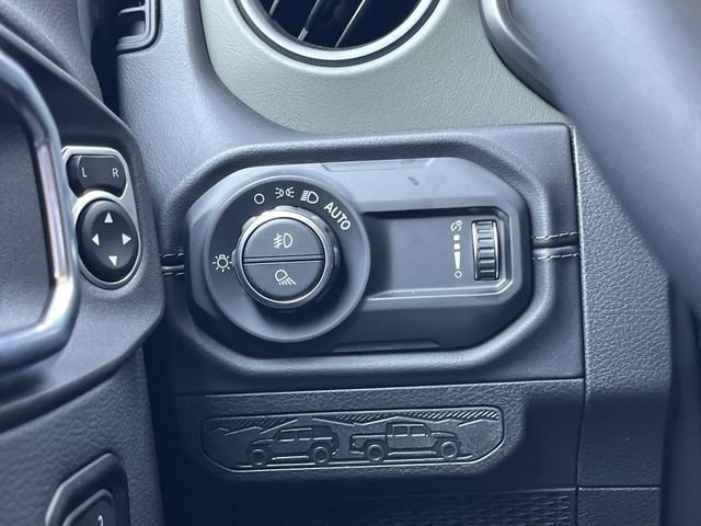 New 2026 Jeep Gladiator Mojave AWD/4WD image 29