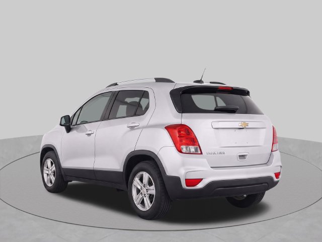 Used 2021 Chevrolet Trax LS w/ Tint and Cruise Package AWD/4WD image 7