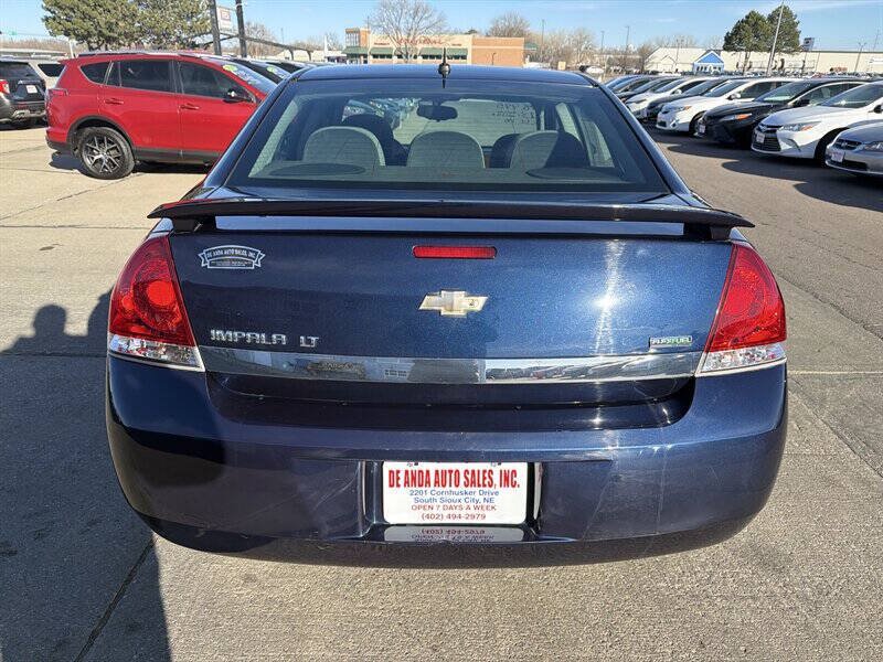 Used 2011 Chevrolet Impala LT FWD image 5
