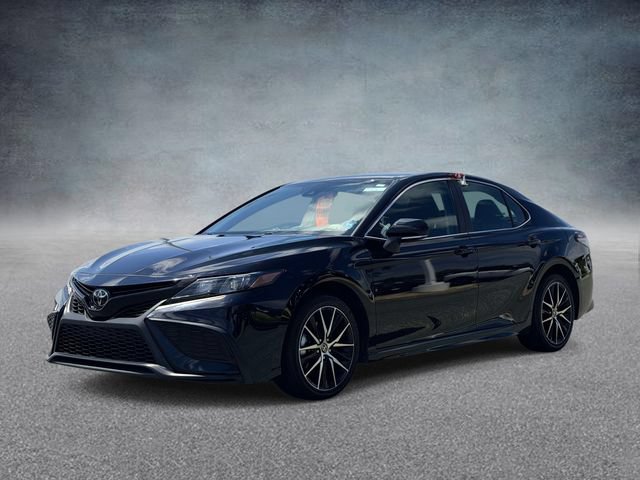Used 2024 Toyota Camry SE FWD image 5