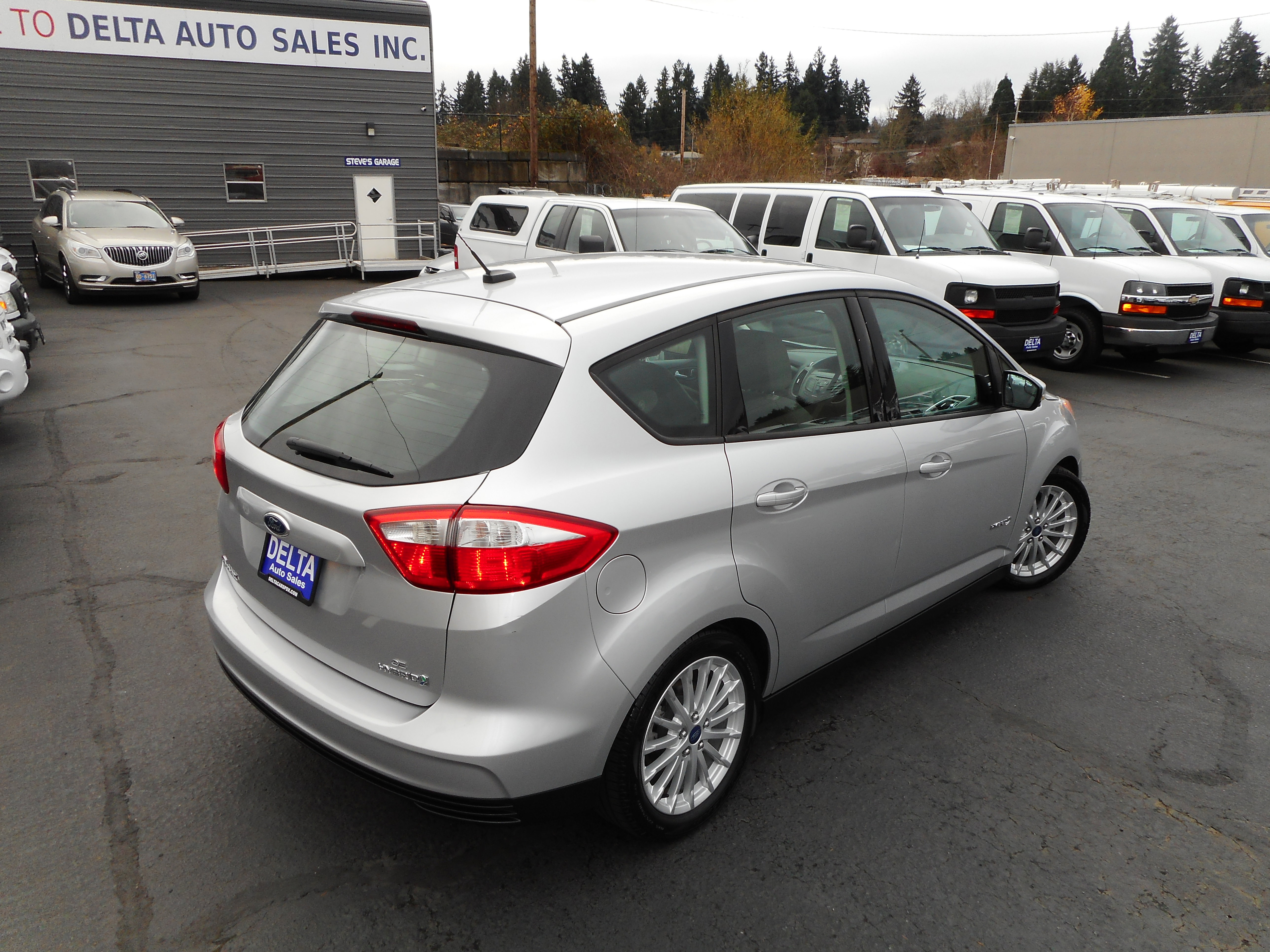 Used 2013 Ford C-MAX SE image 10