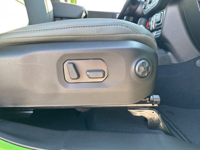 New 2025 Jeep Gladiator Mojave w/ Convenience Group image 23