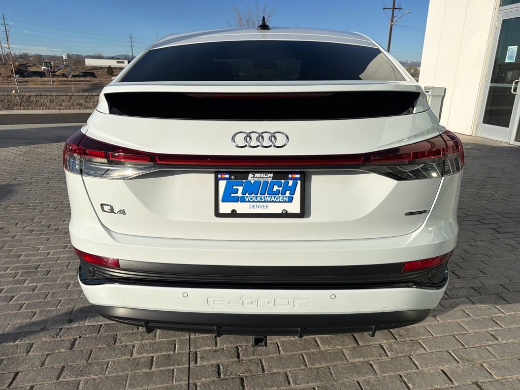 Used 2024 Audi Q4 e-tron Prestige w/ Black Optic Plus Package image 5