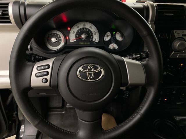 Used 2010 Toyota FJ Cruiser 4WD image 21