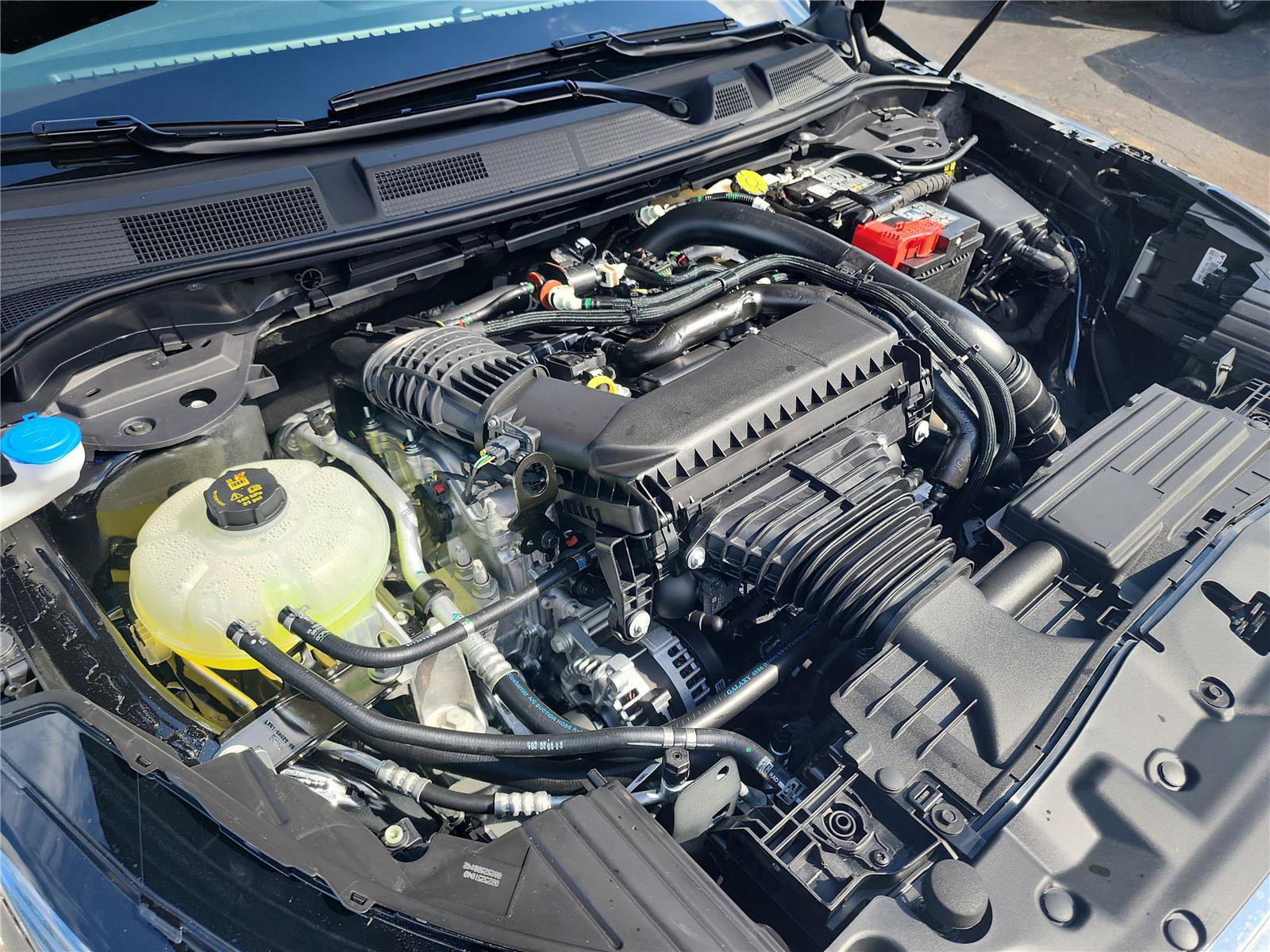 New 2026 Lincoln Corsair Premiere image 11