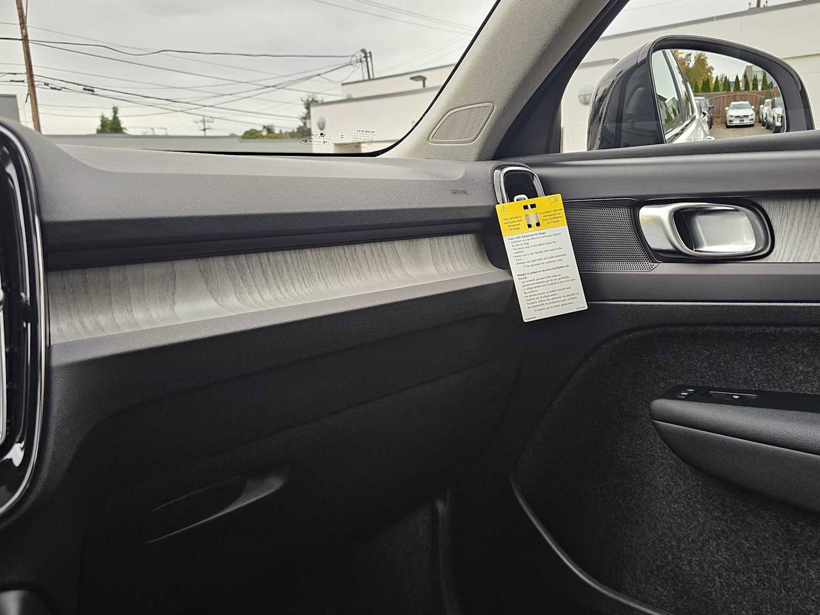 New 2026 Volvo XC40 B5 Core w/ Climate Package image 26