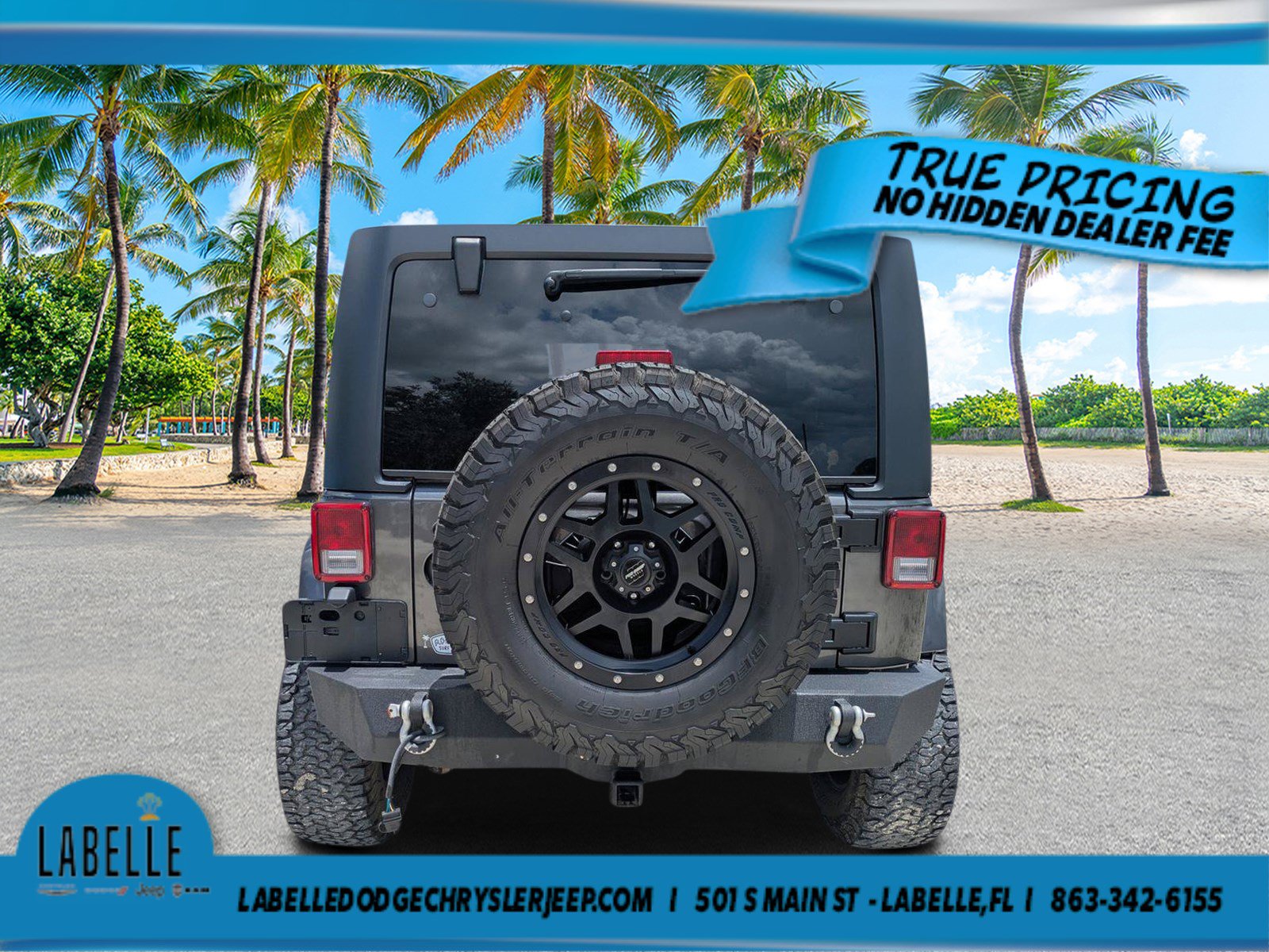 Used 2018 Jeep Wrangler Unlimited Sahara AWD/4WD image 4