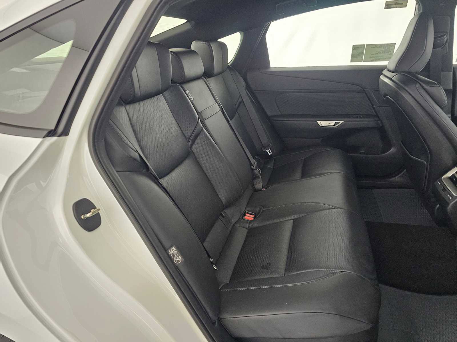 New 2026 Lexus ES 350e FWD image 12