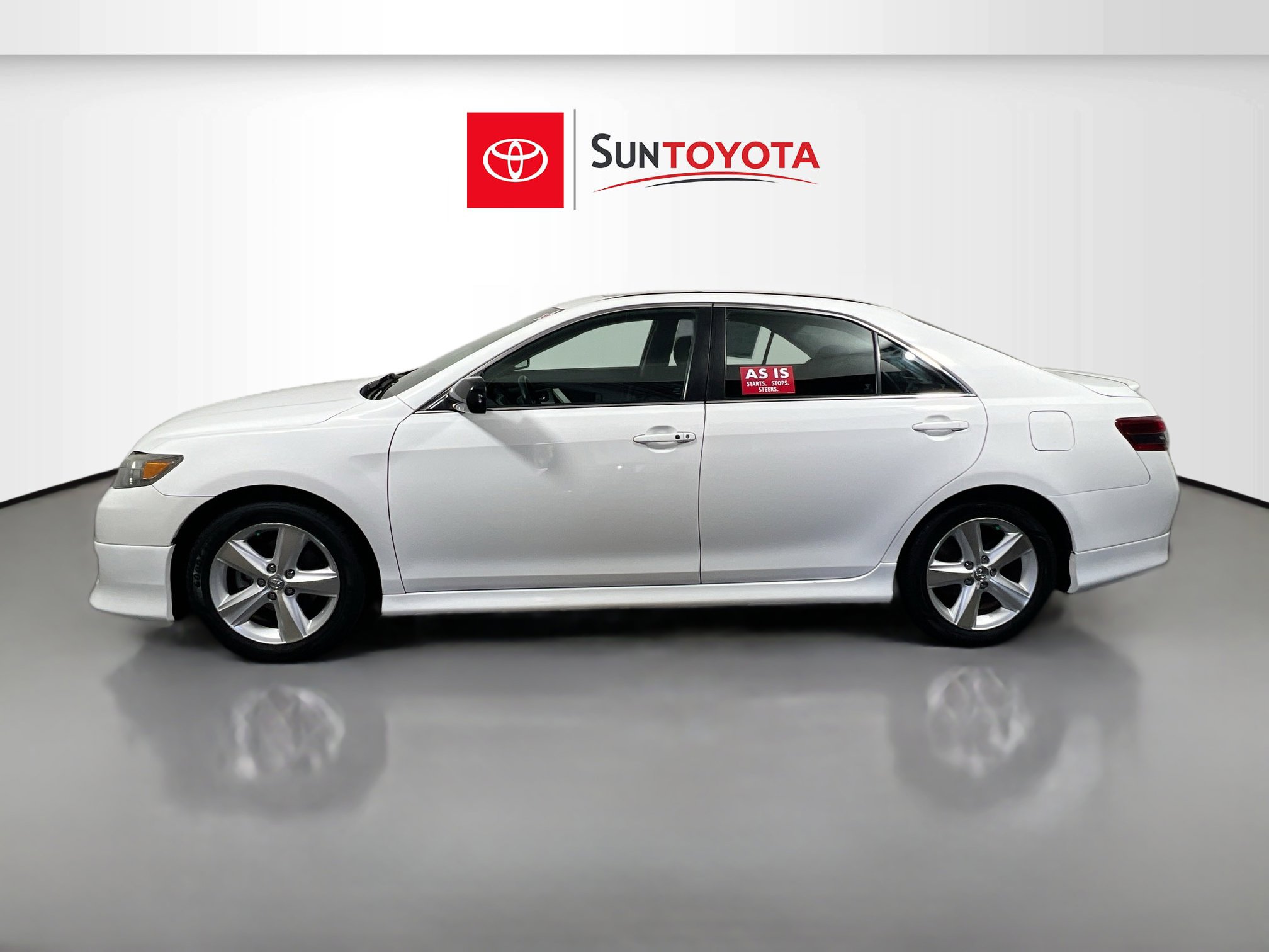 Used 2010 Toyota Camry SE image 7
