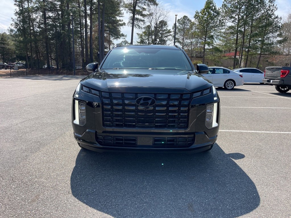 Used 2024 Hyundai Palisade Calligraphy image 3