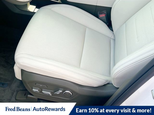 New 2025 Hyundai Santa Fe Calligraphy image 19