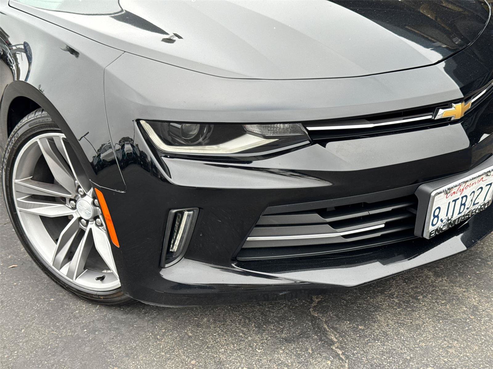 Used 2018 Chevrolet Camaro LT w/ RS Package RWD image 3