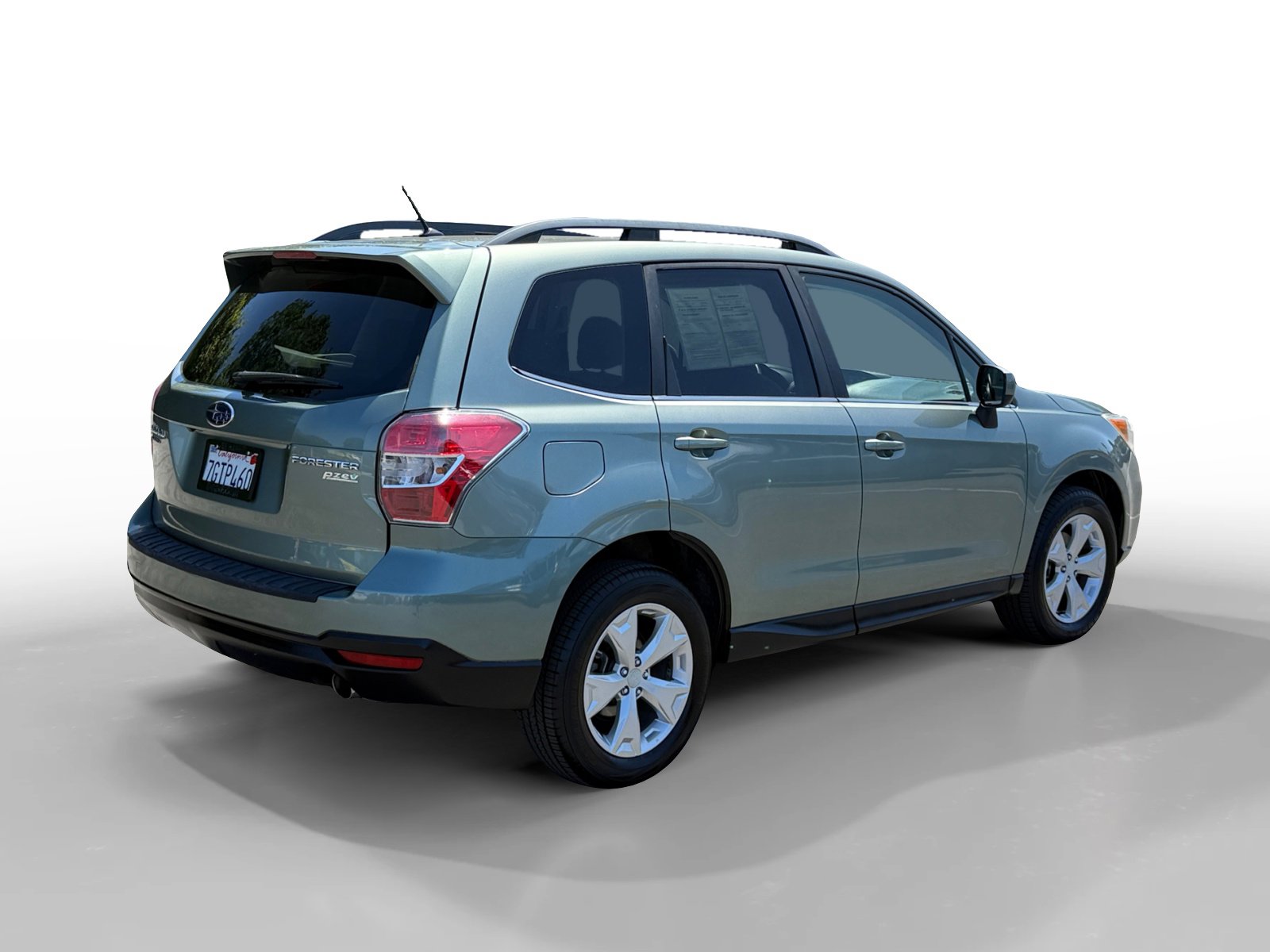 Used 2015 Subaru Forester 2.5i Limited w/ Popular Package #2 AWD/4WD image 5