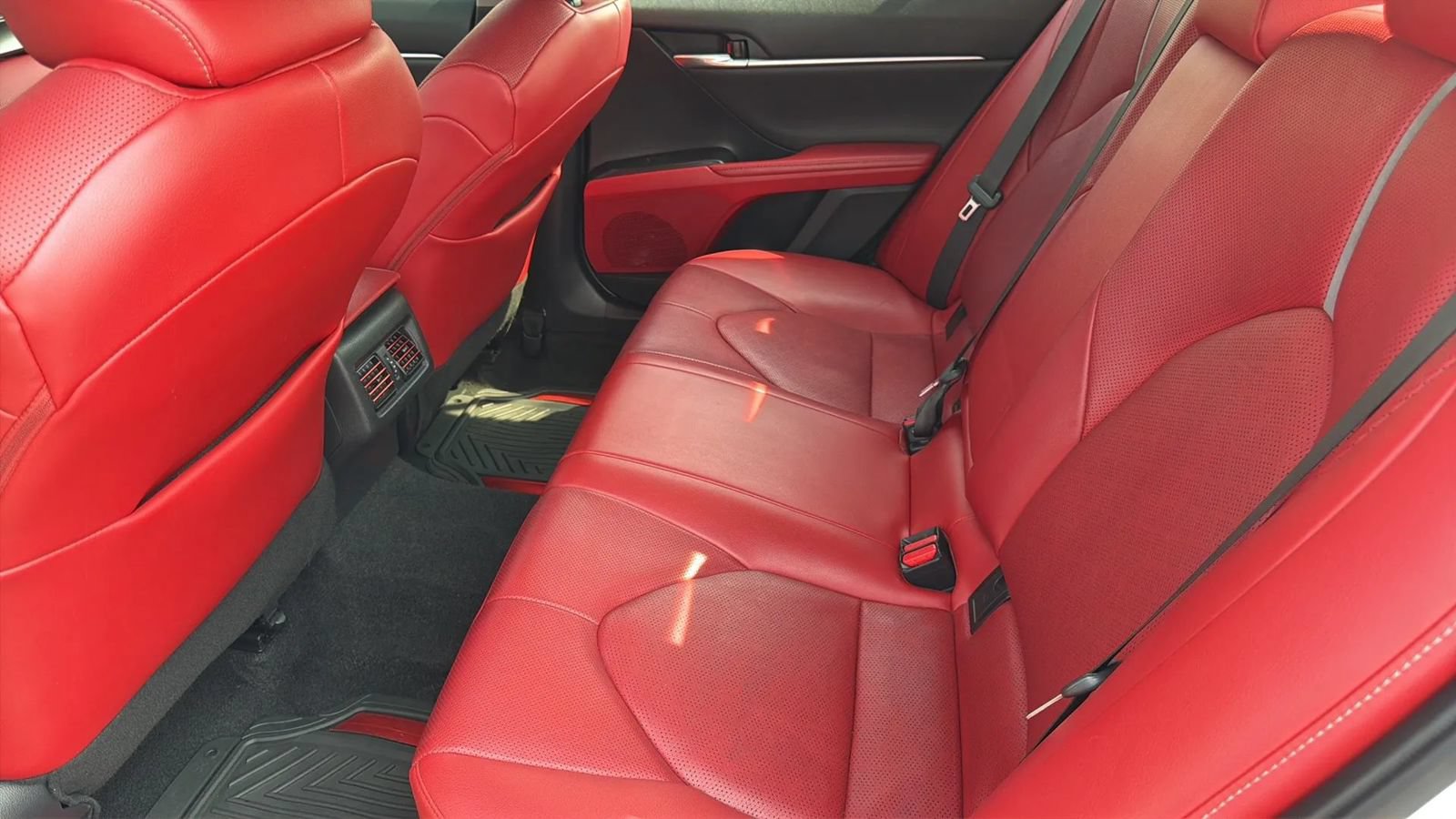 Used 2023 Toyota Camry XSE w/ Navigation Package FWD image 27