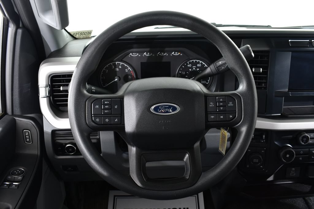 Used 2024 Ford F350 XL w/ XL Chrome Package AWD/4WD image 7