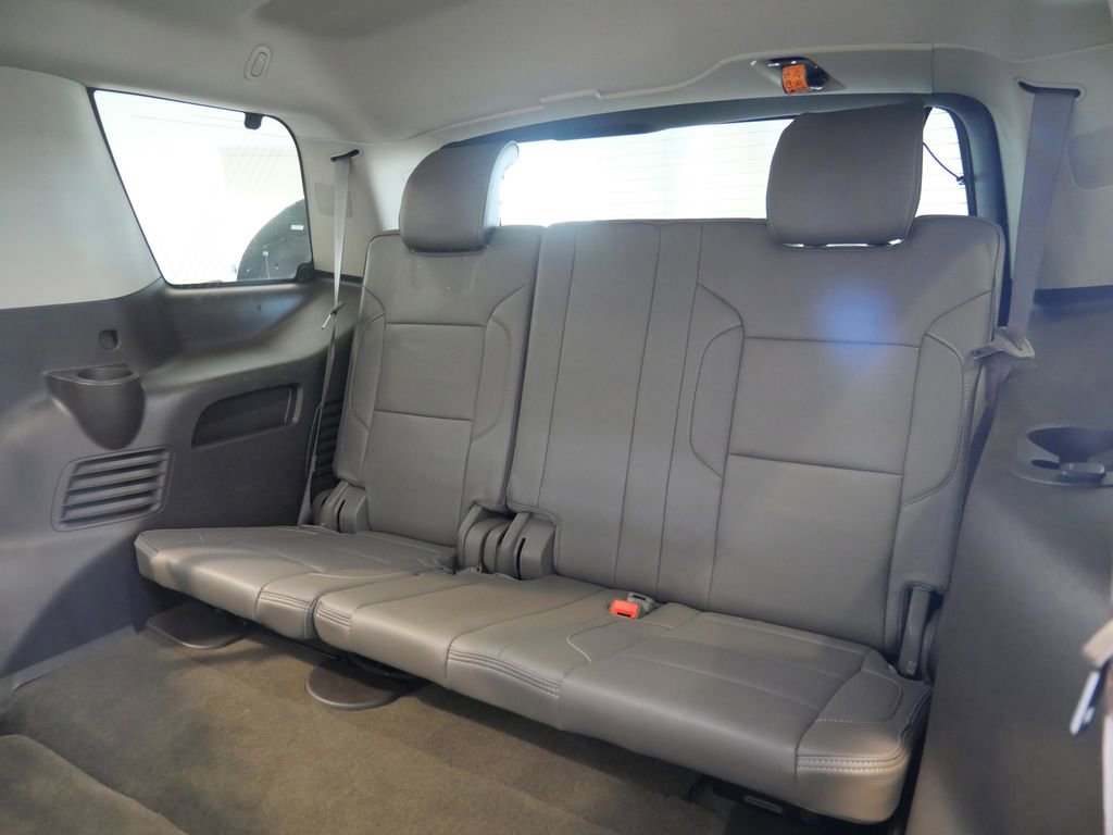 Used 2016 GMC Yukon Denali w/ Open Road Package AWD/4WD image 25