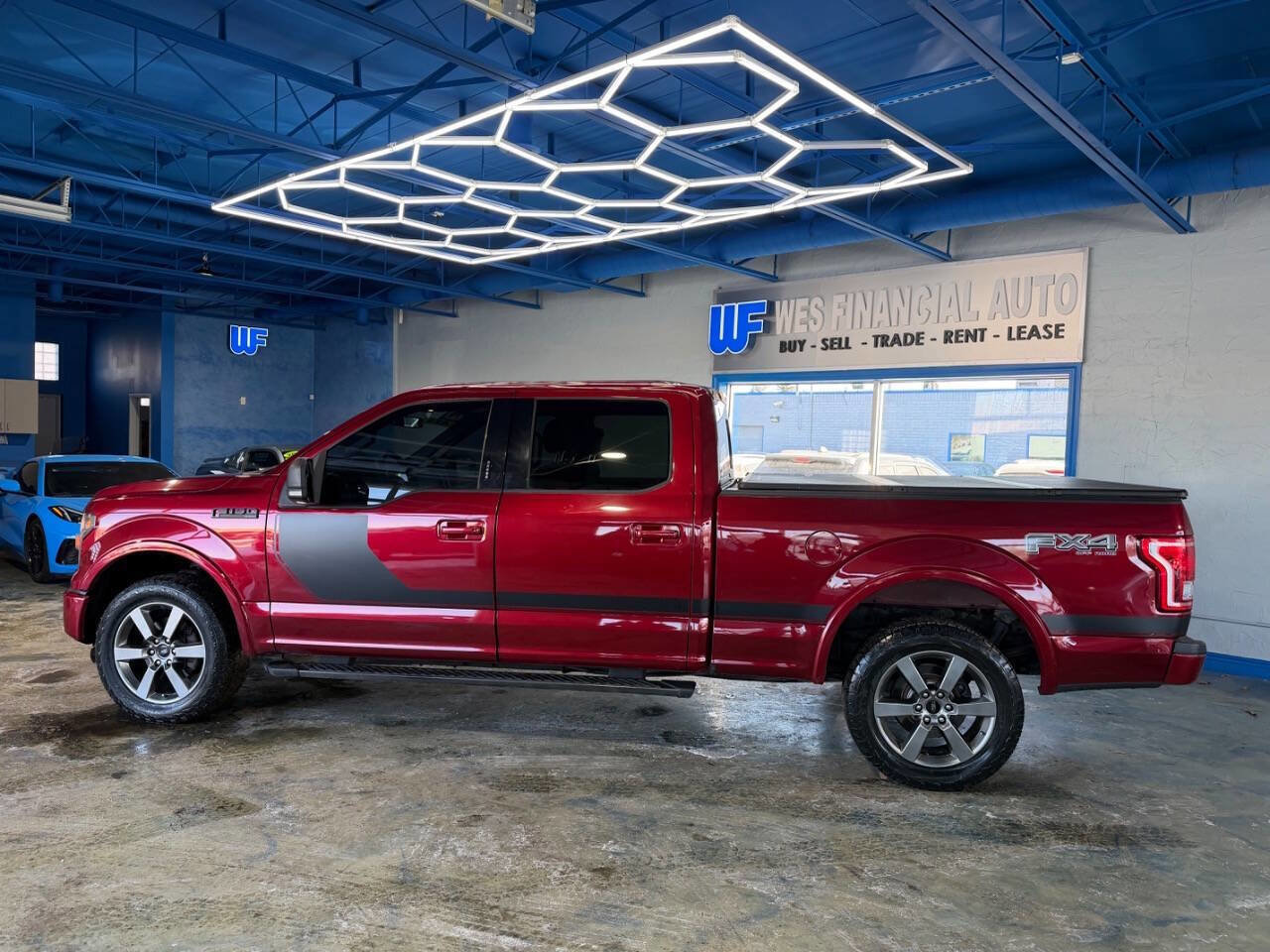 Used 2016 Ford F150 XLT w/ Equipment Group 302A Luxury image 12