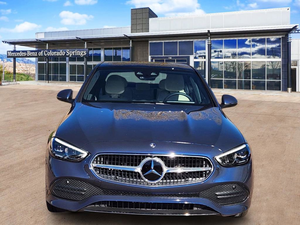 Used 2025 Mercedes-Benz C 300 4MATIC Sedan image 2