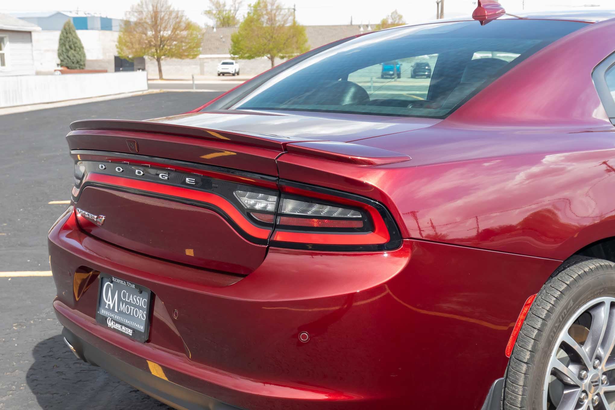 Used 2019 Dodge Charger SXT w/ Plus Group AWD/4WD image 33
