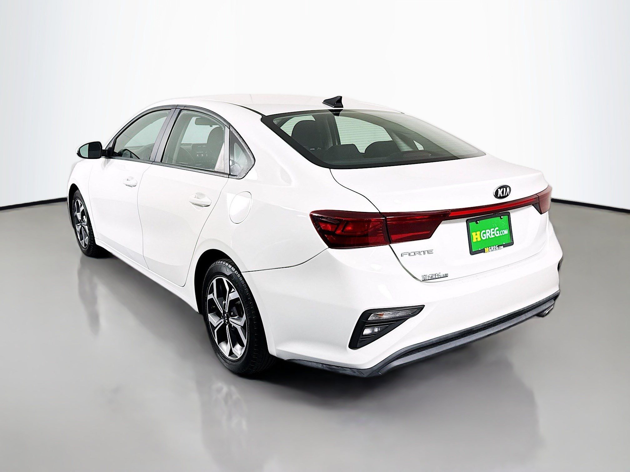 Used 2021 Kia Forte LXS FWD image 7
