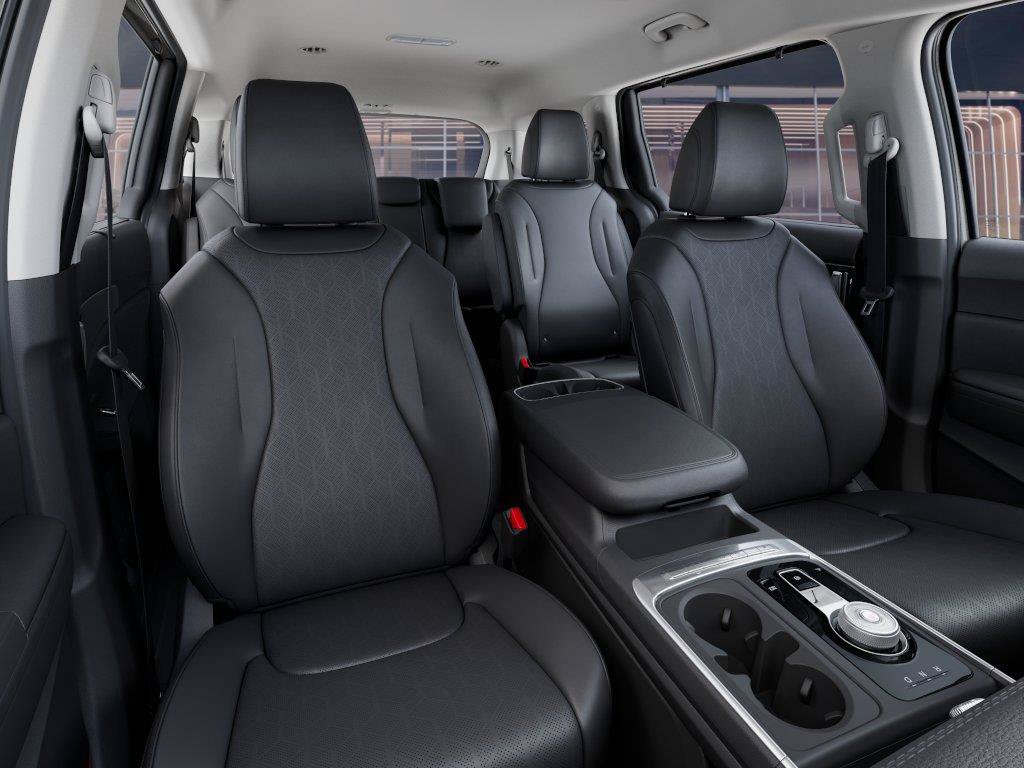New 2027 Kia Carnival EX FWD image 15