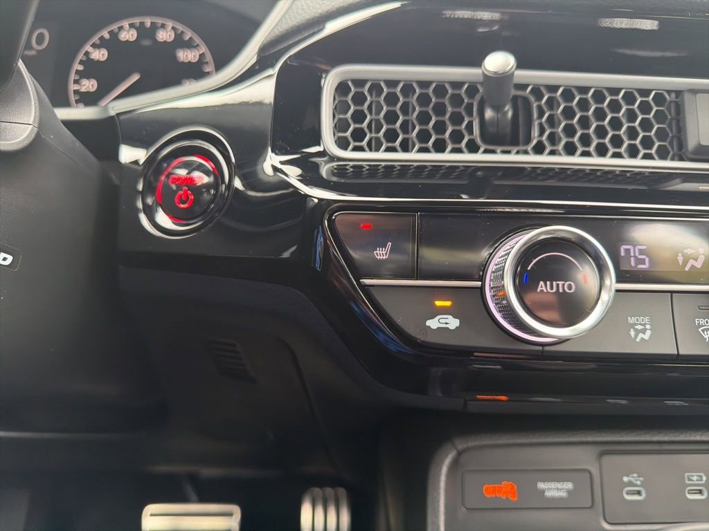 Certified 2025 Honda Civic Sport image 23