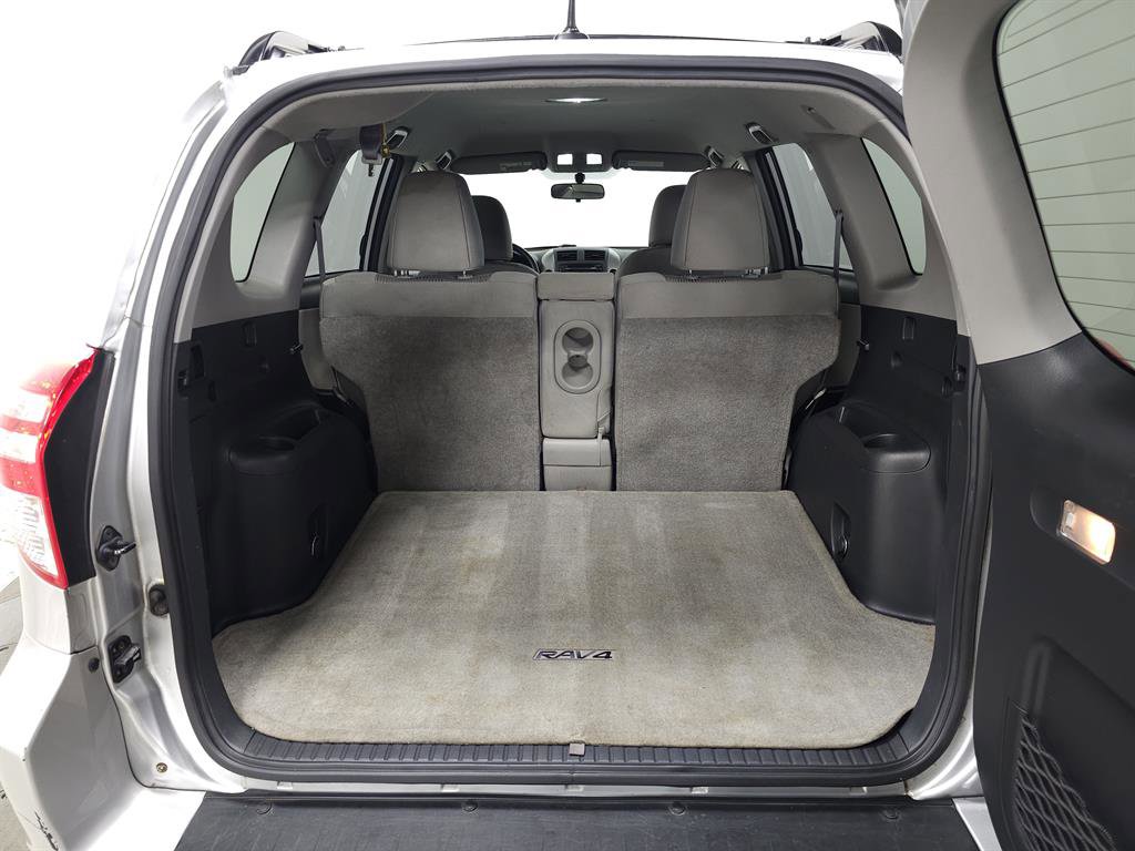 Used 2012 Toyota RAV4 4WD image 7