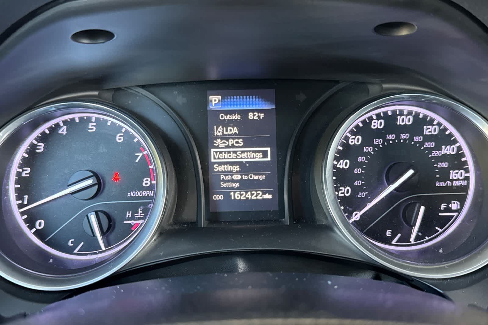Used 2018 Toyota Camry LE FWD image 25